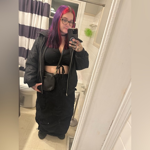 Meet your Posher, Lizzy - Picture 6 of 6